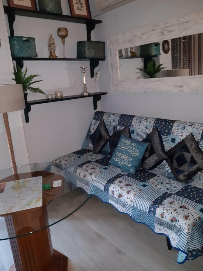 Espacio Amalia Triana Sevilla Dış mekan fotoğraf