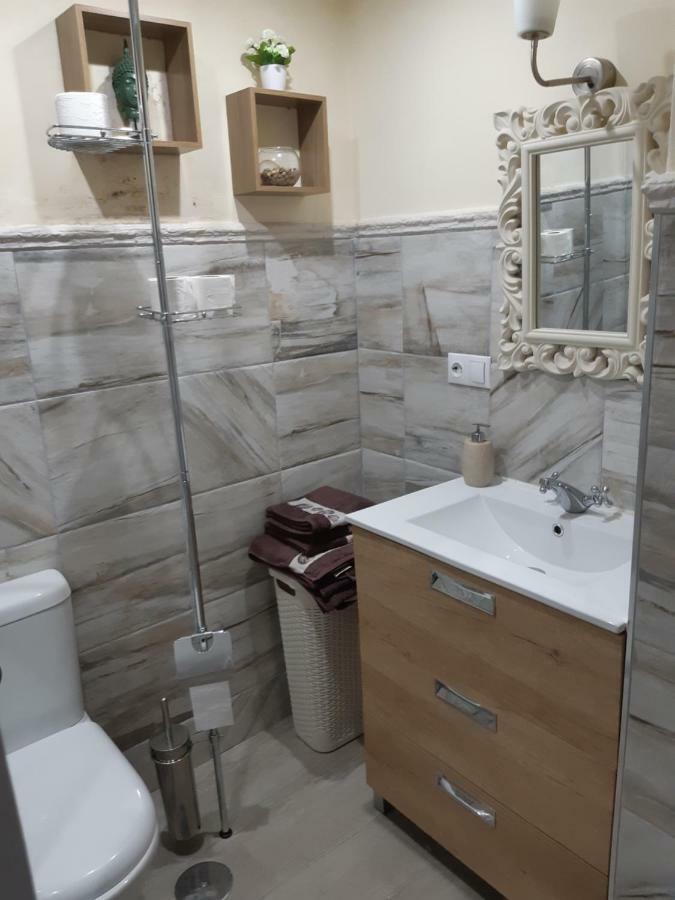 Espacio Amalia Triana Sevilla Dış mekan fotoğraf